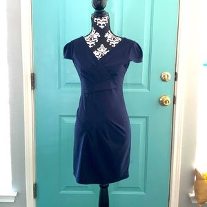 Navy dress. Perfect for an interview or work.